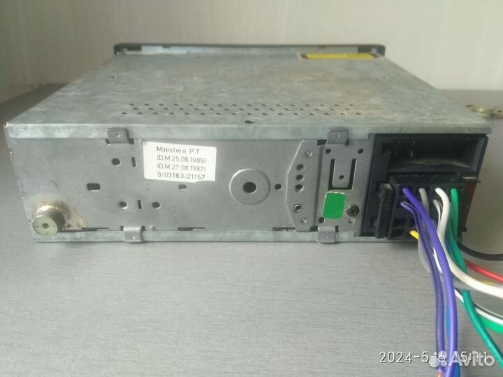 Магнитола blaupunkt CD 300 D
