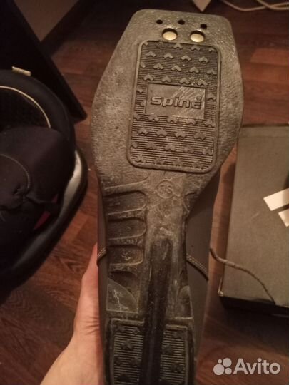 Лыжные ботинки spine