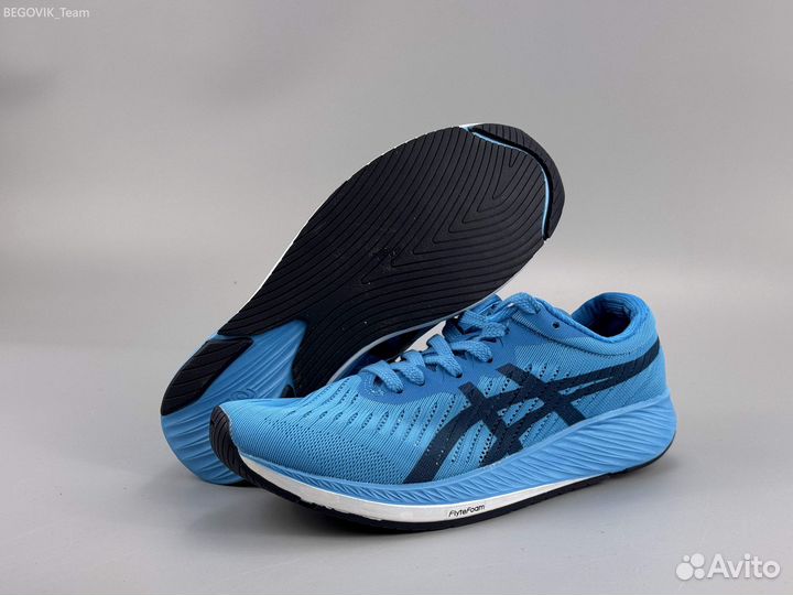 Беговые кроссовки asics metaracer