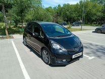 Honda Fit 1.5 CVT, 2011, 102 532 км, с пробегом, цена 1 050 000 руб.