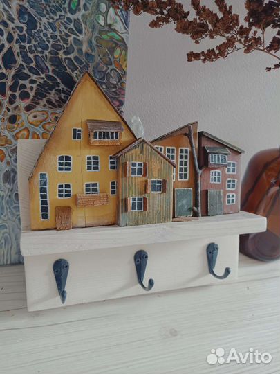 Ключница- вешалка домик