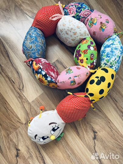 Гусеница игрушка