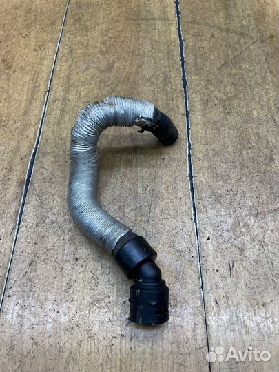 Патрубок системы охлаждения двигателя Opel