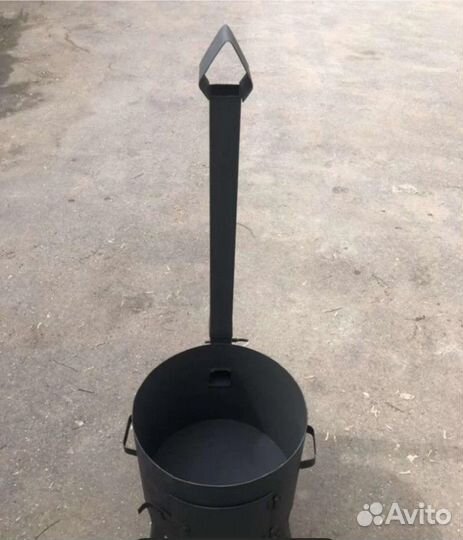 Печь с трубой и дверцей 10л