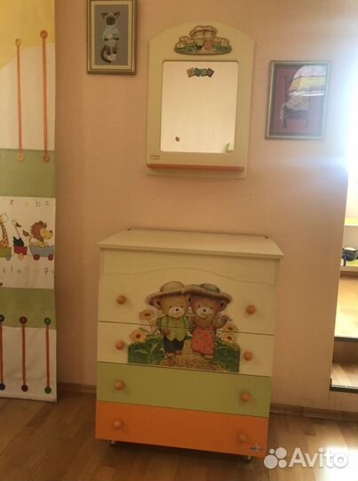 Комплект мебели для детской комнаты