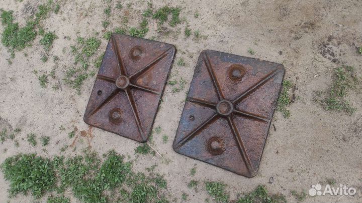 Подпятник опора для лапы крана манипулятора