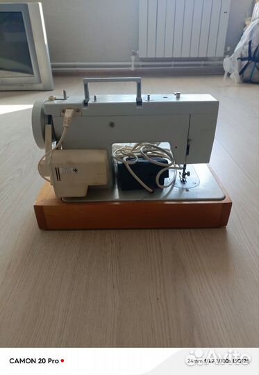 Швейная машинка чайка 143продаётся