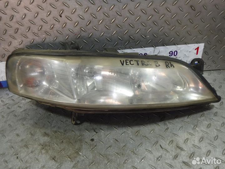 Фара правая Opel Vectra B