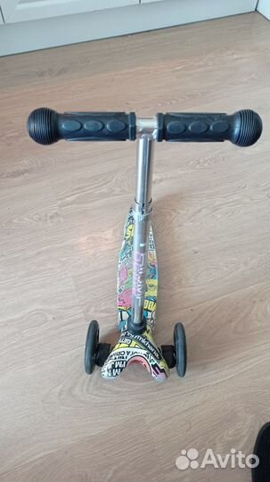 Самокат детский трехколесный