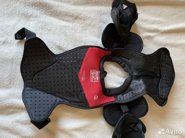 Хоккейный нагрудник Bauer Vapor X900 Lite Jr