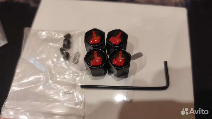 Колпачки на ниппеля