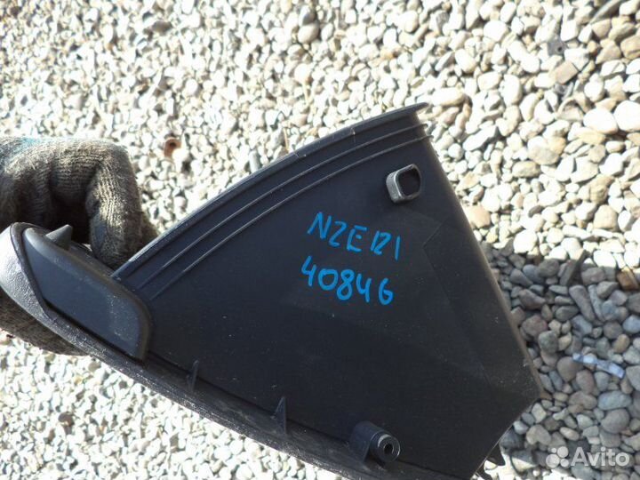 Бардачок Toyota Corolla Fielder NZE121 1NZ-FE