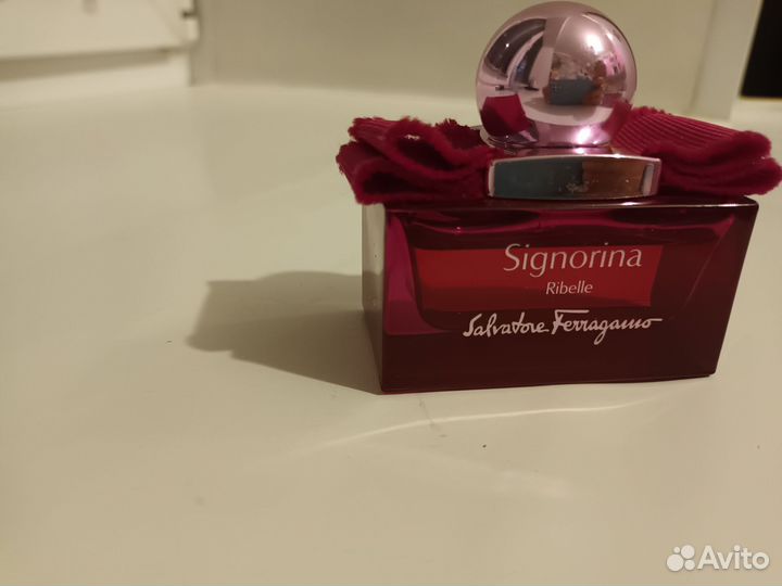 Salvatore ferragamo signorina ribelle