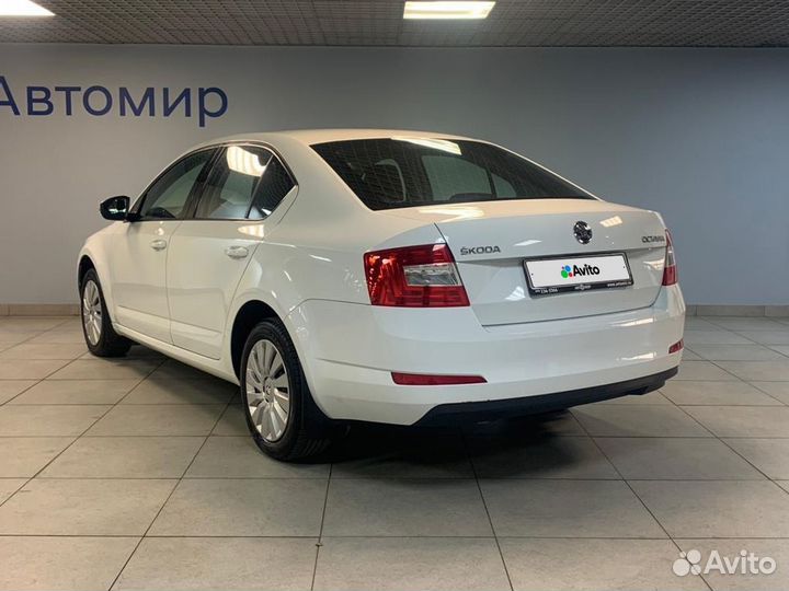 Skoda Octavia 1.6 МТ, 2016, 102 300 км