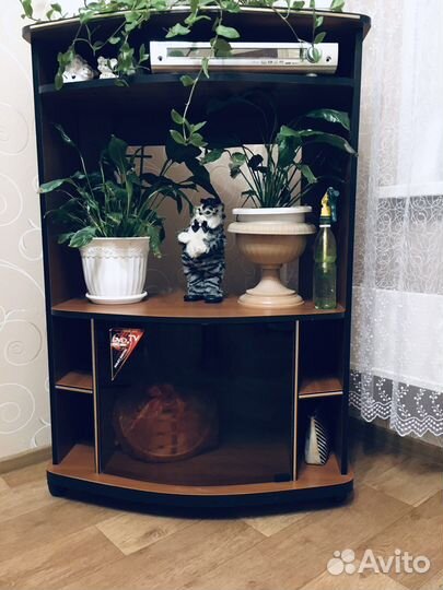 Тумба под тв,Стенка,Комод