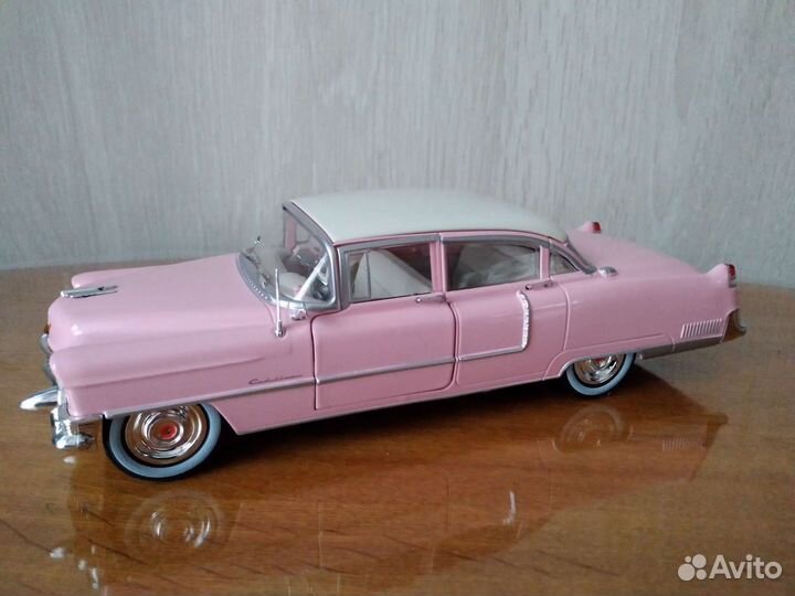 Масштабная модель автомобиля