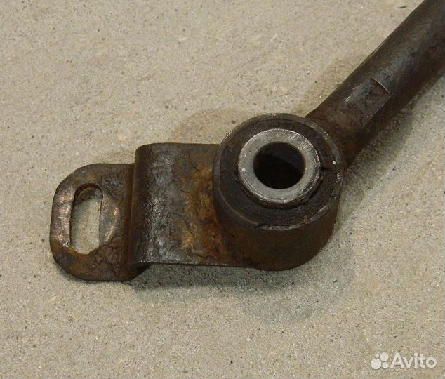 Тяга задняя правая поперечная Nissan Maxima J30