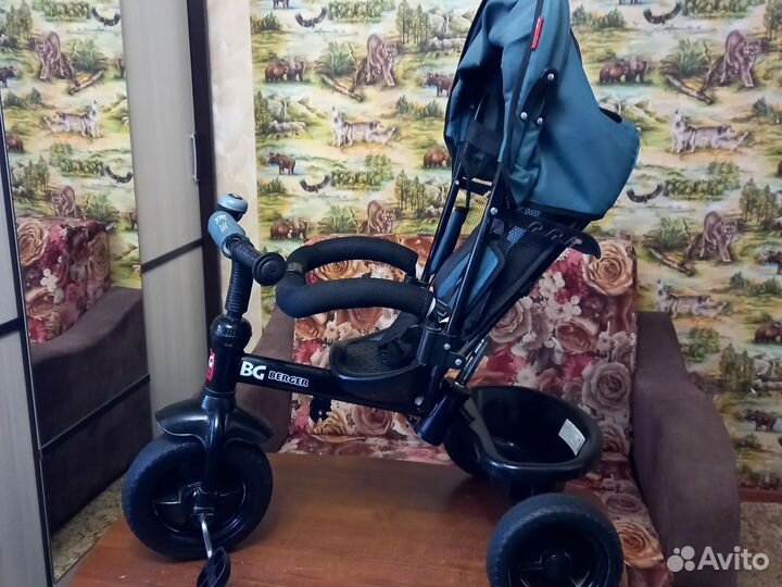 Детский трехколесный велосипед бу