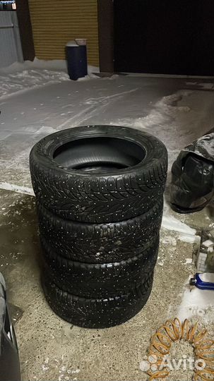 Nokian Tyres Hakkapeliitta 9 SUV 245/50 R19 103T