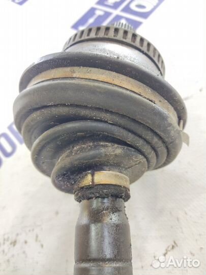 Привод передний правый Audi A4 B6 седан 1.8 BFB