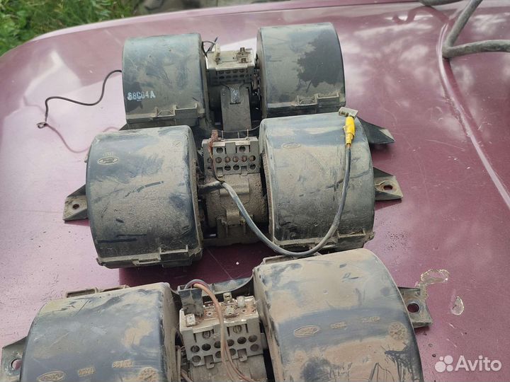 Форд Скорпион моторчик печки