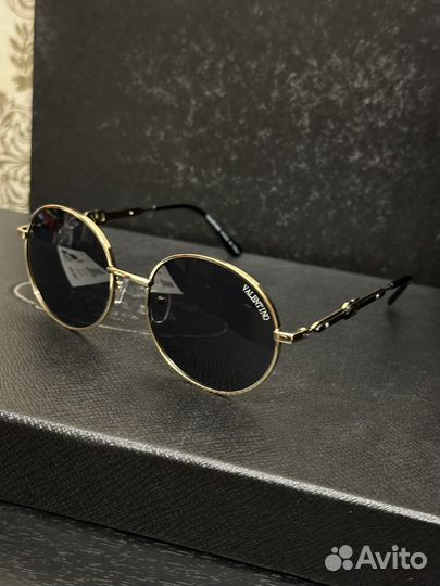 Солнцезащитные очки женские