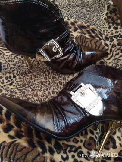 Ботильоны на шпильке 35