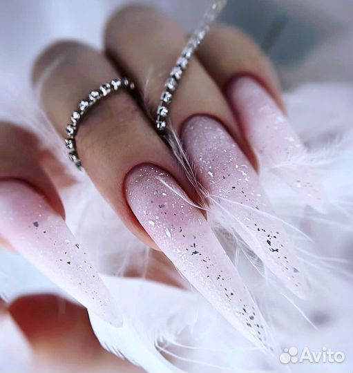 Наращивание ногтей