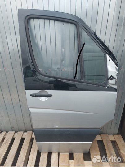 Дверь Mercedes Sprinter W906