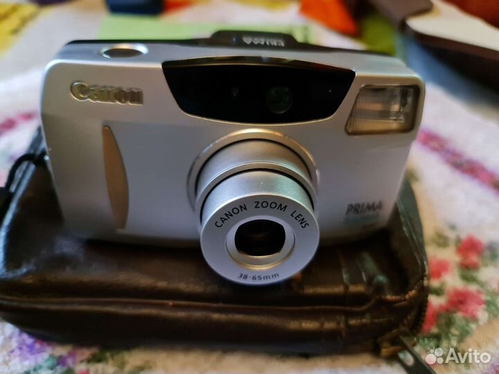 Плёночный фотоаппарат Canon Prima Zoom 65