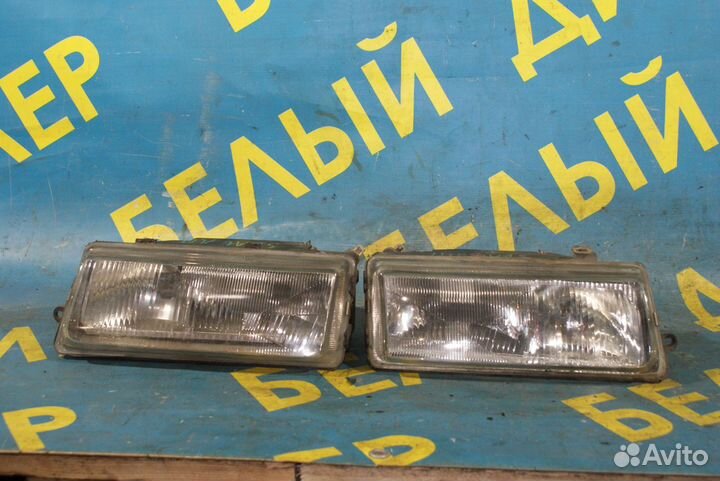 Передняя фара Seat Toledo