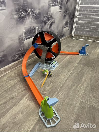 Хотвилс трек