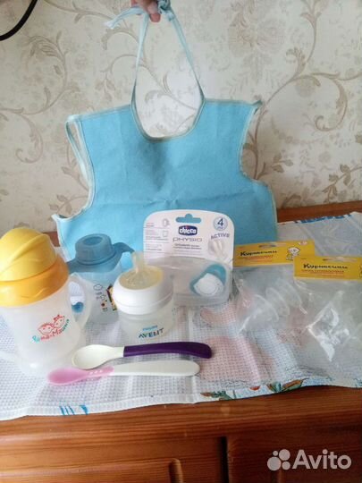 Поильник, бутылочки, соски