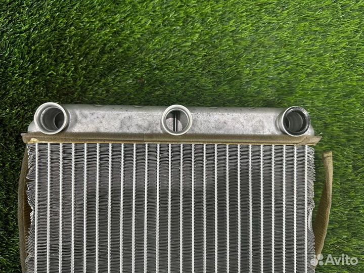 Радиатор печки Bmw X5 E70 N52B30 2007