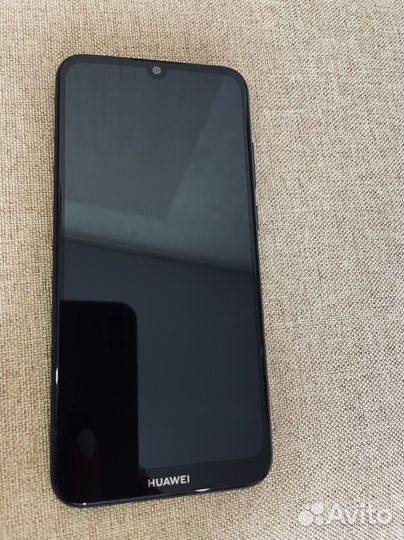 HUAWEI Y6s, 3/64 ГБ
