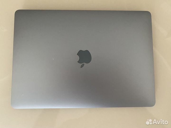 Apple macbook air 13 2020 m1