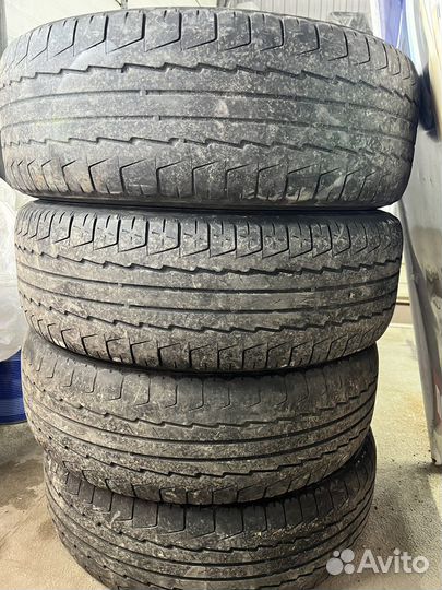 Kumho Road Venture ST KL11 235/70 R16