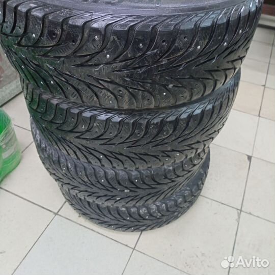 Yokohama Ice Guard Stud IG55 185/65 R15