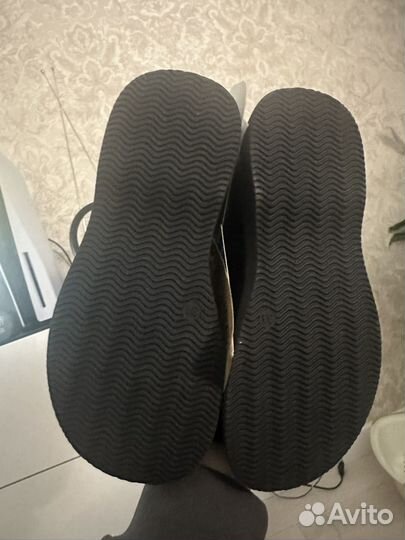Новые сандали 31 размер