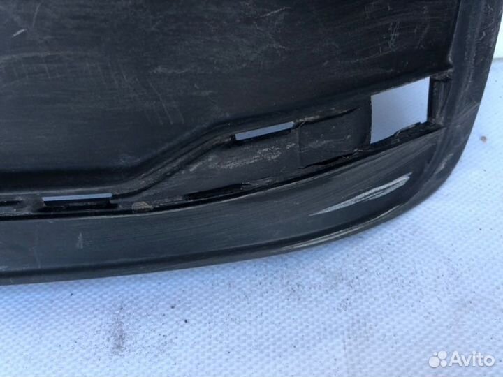 Окантовка птф передняя правая Audi Q7 4M 2015
