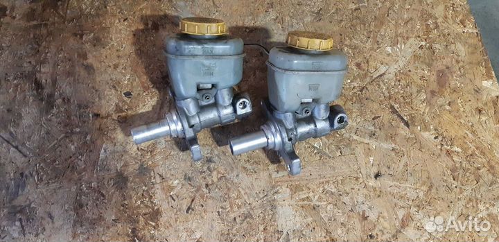 Цилиндр тормозной главный Subaru Forester (SH) III