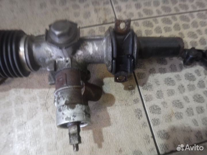 Рулевая рейка Opel Astra F