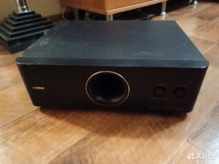 Сабвуфер Yamaha YST-FSW150