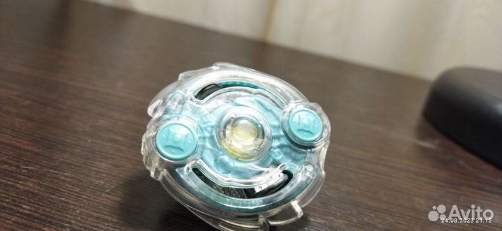 Волчки бейблейд 1-го поколения