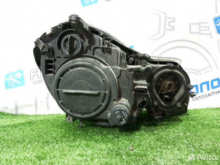 Фара левая Mercedes-Benz E-Class W211 642920