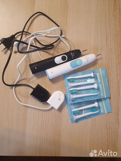 Электрическая зубная щетка philips sonicare