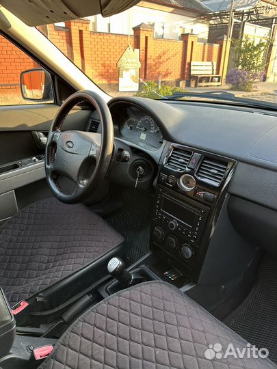 LADA Priora 1.6 МТ, 2011, 240 000 км