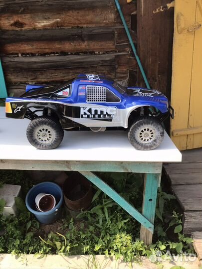 Гоночная машинка