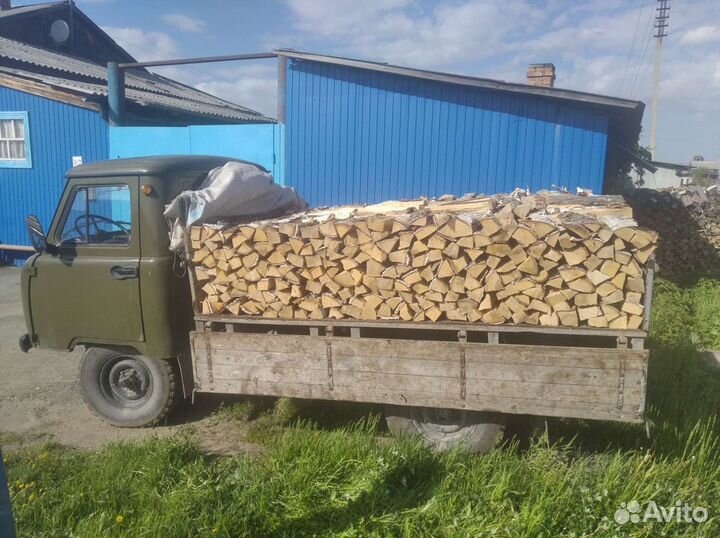 Дрова березовые колотые сухие,сырые есть чурками з