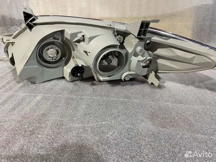 Правая фара тойота камри 40